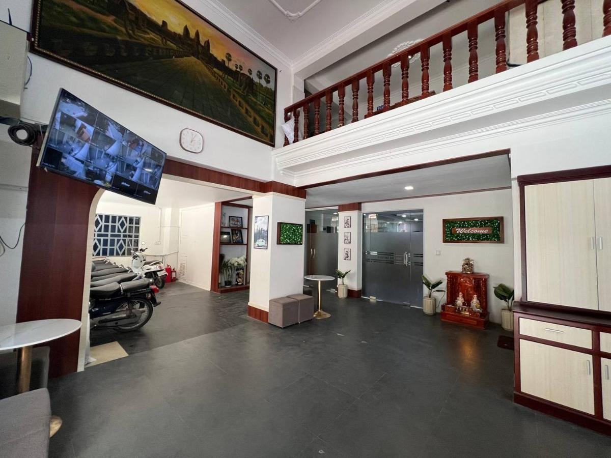 Empire House, Phnom Penh Hotel Екстериор снимка